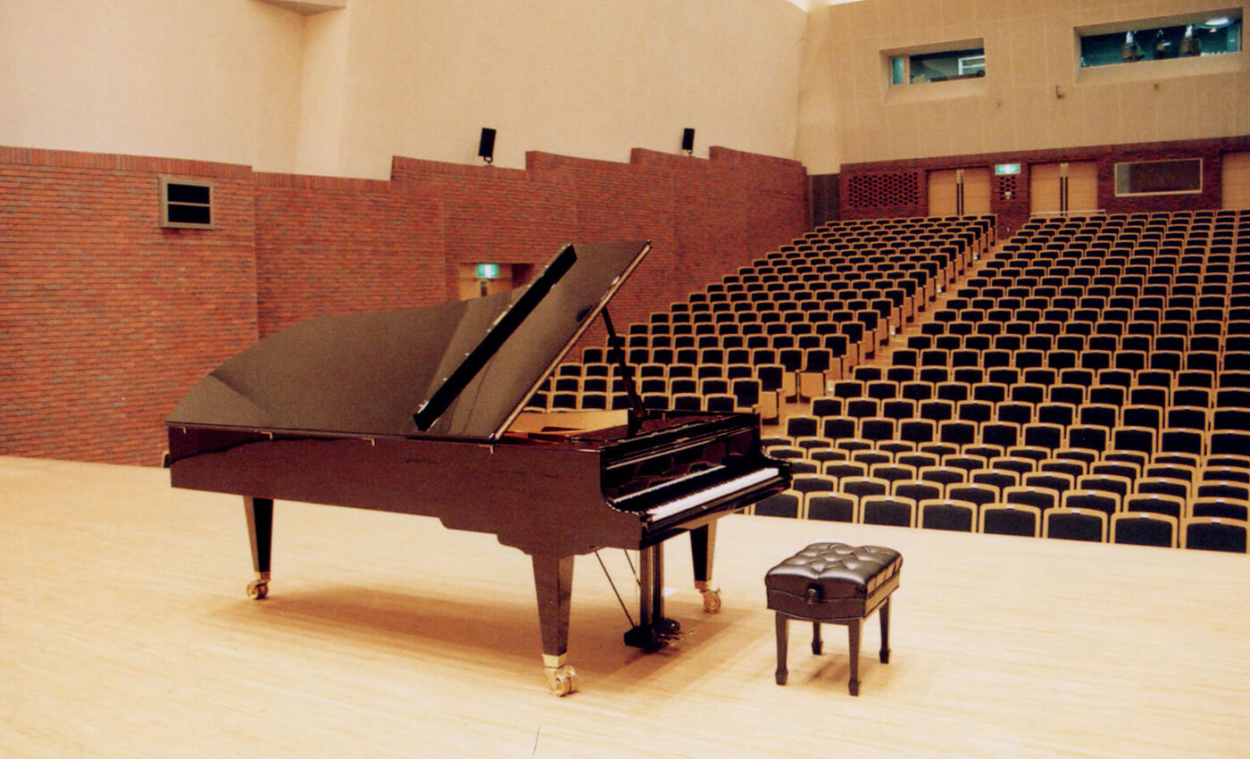 大ホール ピアノ